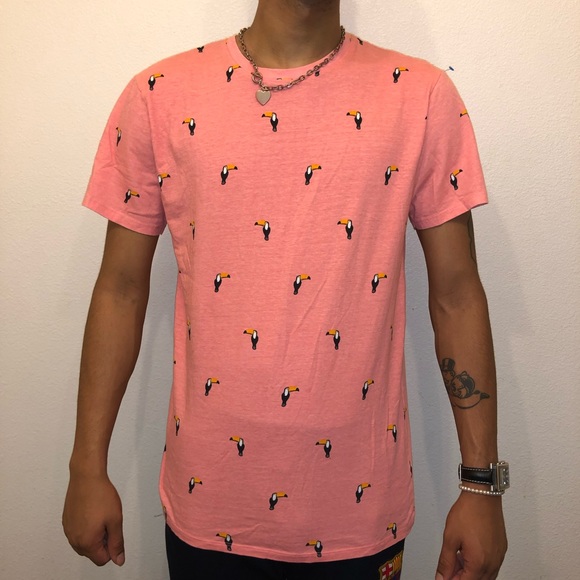 Other - Men’s knicker vintage design bocker short sleeved t-shirt - large